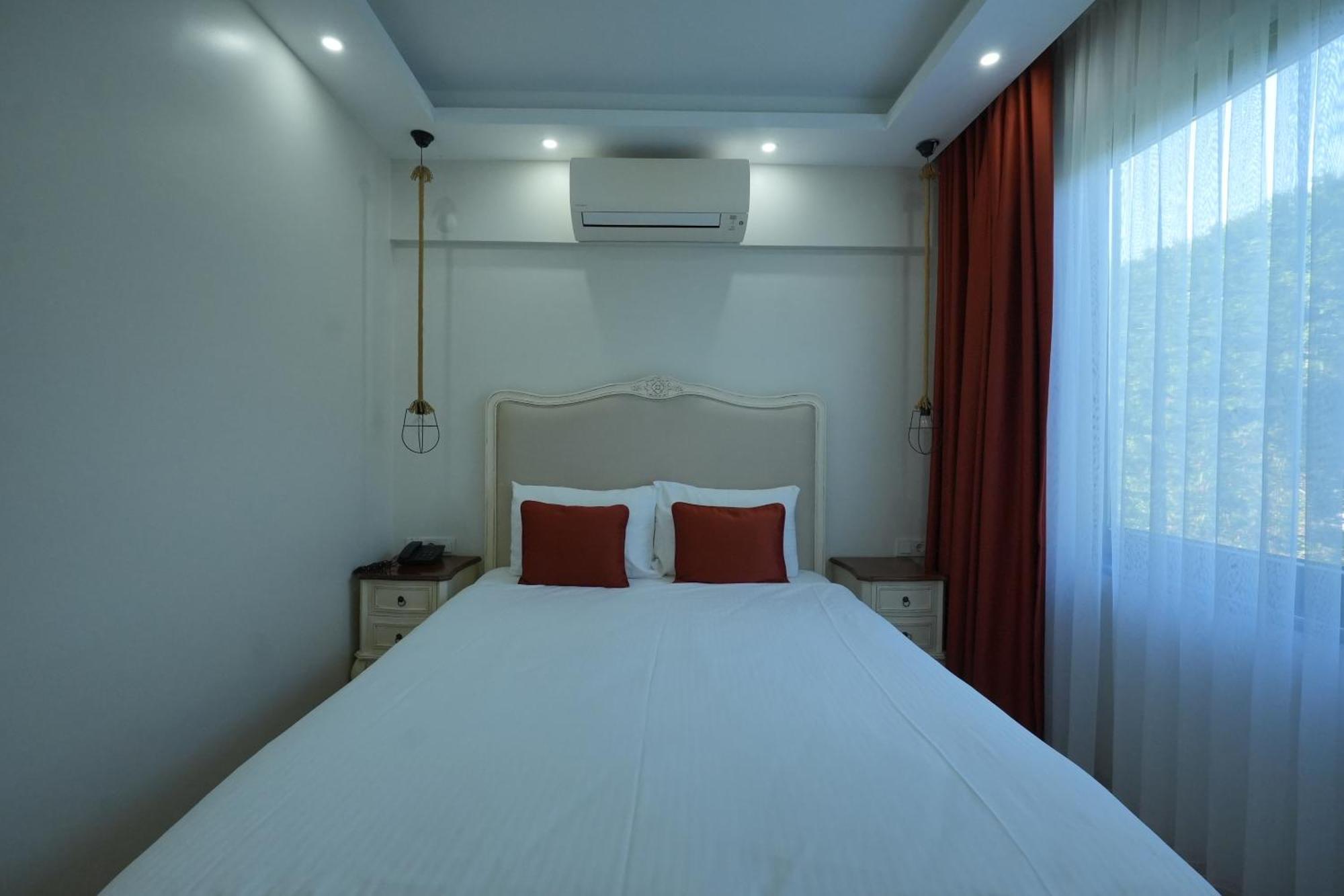 Sapanca Cayir Cimen Otel Exteriér fotografie