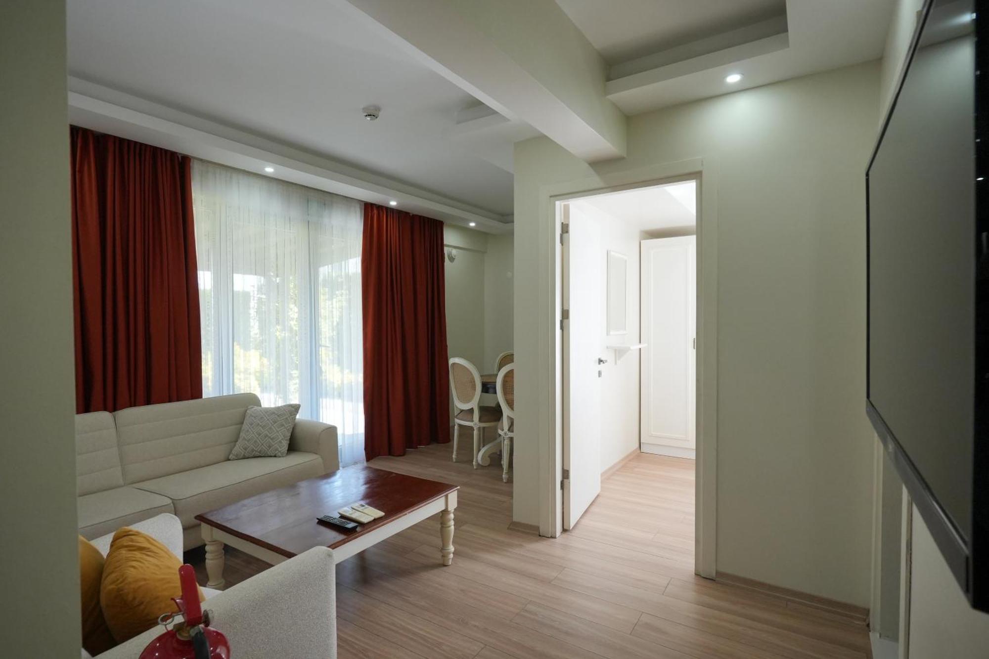 Sapanca Cayir Cimen Otel Exteriér fotografie